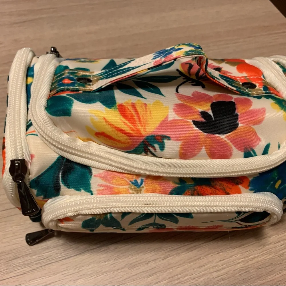 Lug Mini Trolley Floral Cream Cosmetic Toiletries Travel Bag